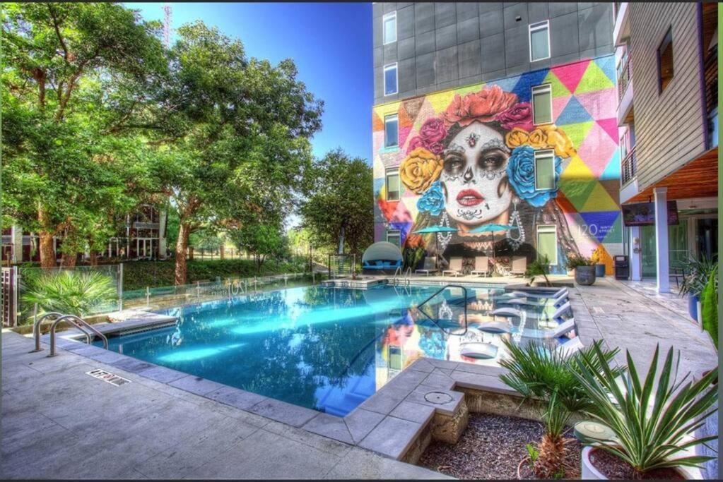 Riverwalk Penthouse Oasis W/Free Parking Gym Pool San Antonio Exterior foto