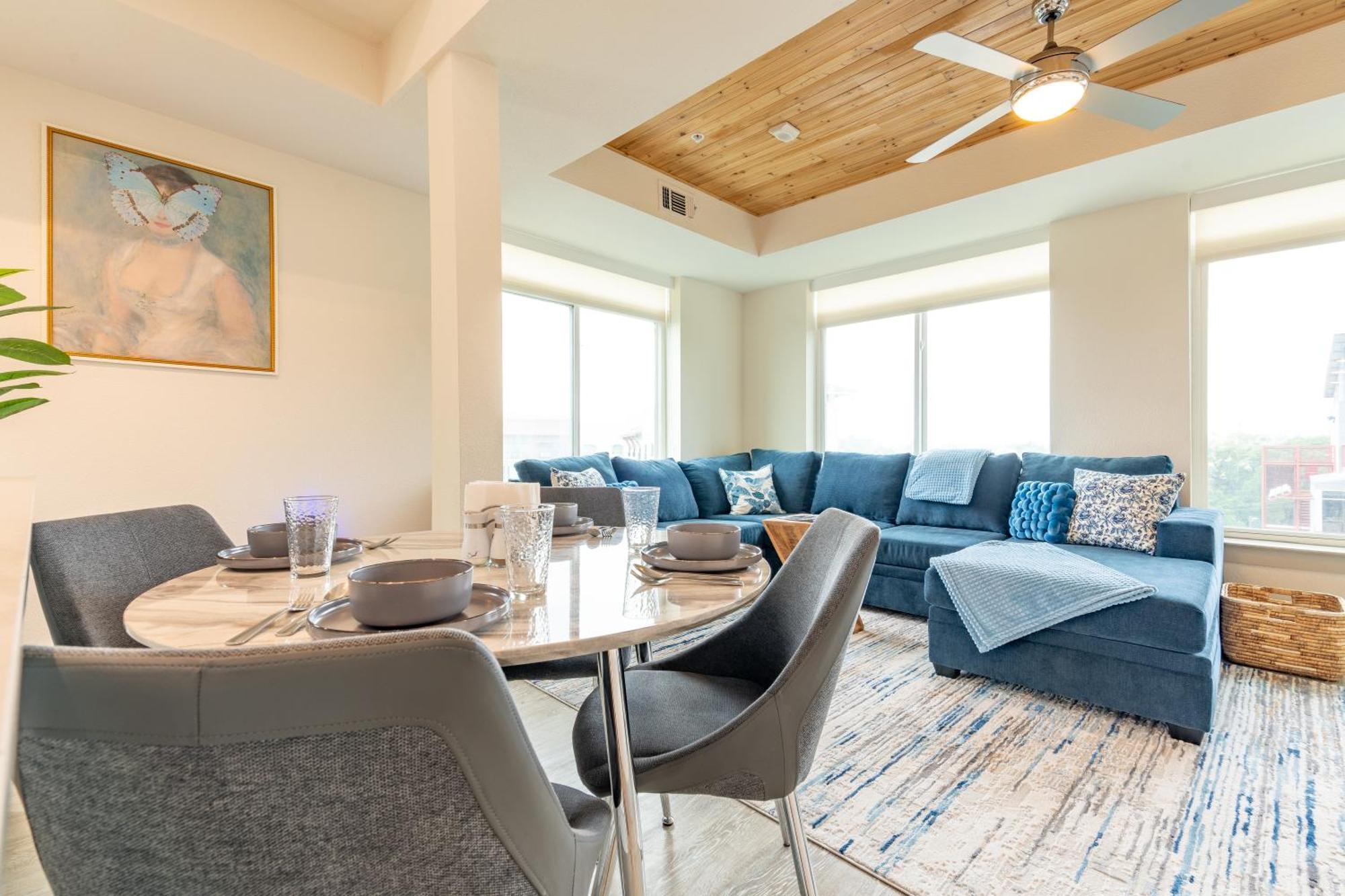 Riverwalk Penthouse Oasis W/Free Parking Gym Pool San Antonio Exterior foto