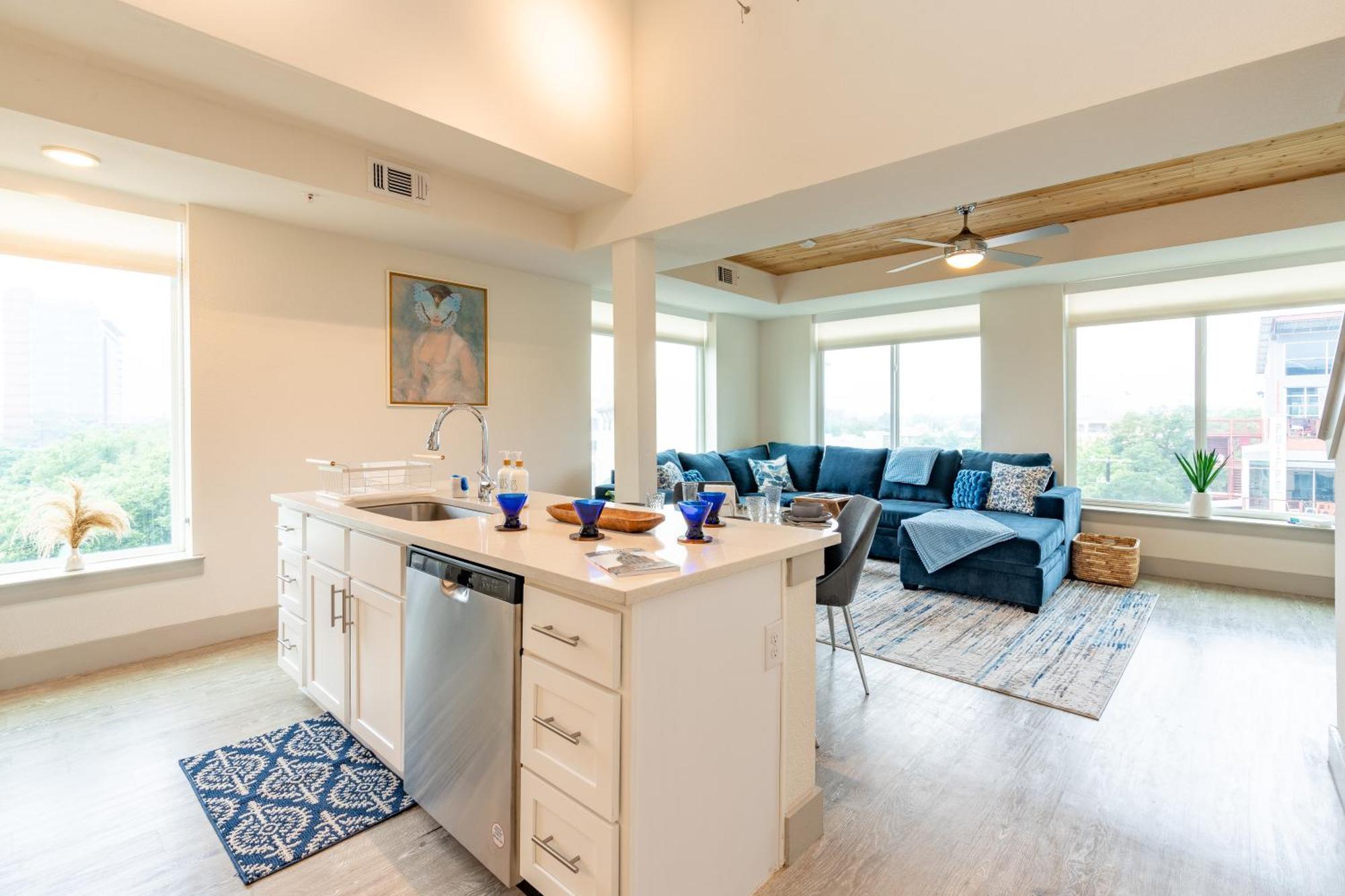 Riverwalk Penthouse Oasis W/Free Parking Gym Pool San Antonio Exterior foto