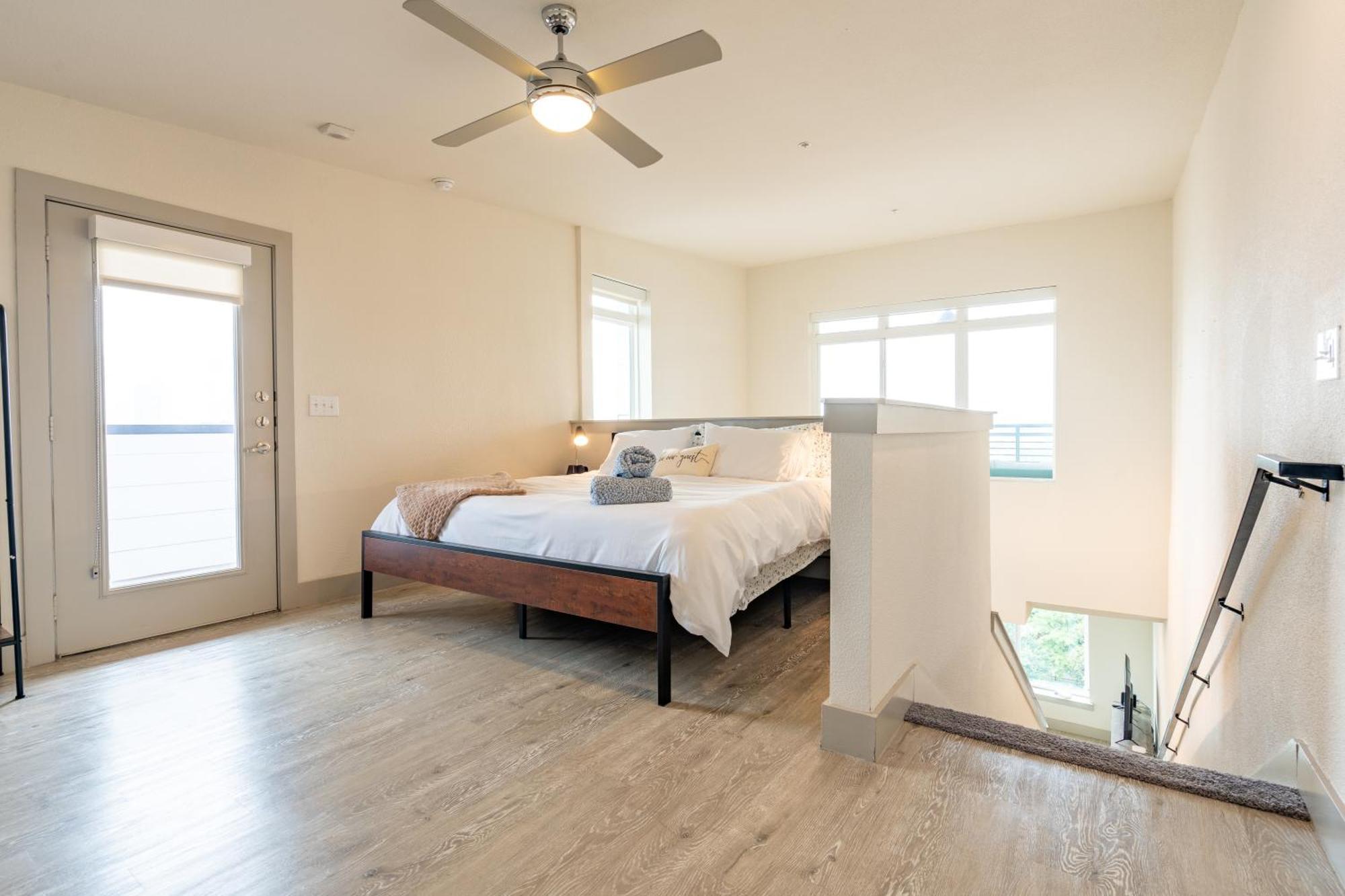 Riverwalk Penthouse Oasis W/Free Parking Gym Pool San Antonio Exterior foto